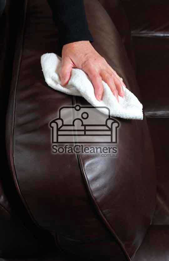 Brisbane cleaning black leather couch 